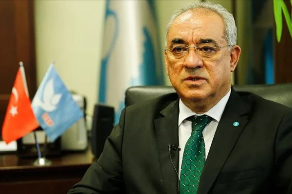 'Belediye başkanlarımıza CHP'ye geçme teklifleri yapıldı'
