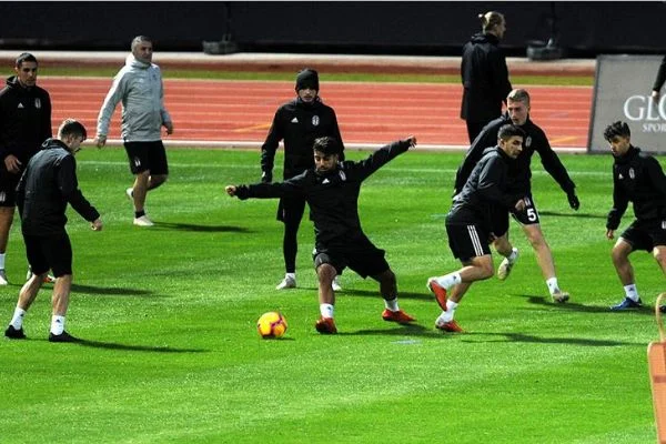 Beşiktaş'ın rakibi Medipol Başakşehir