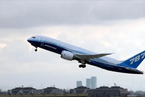 Boeing'in 787 Dreamliner uçağının hatalı üretildiği iddiası