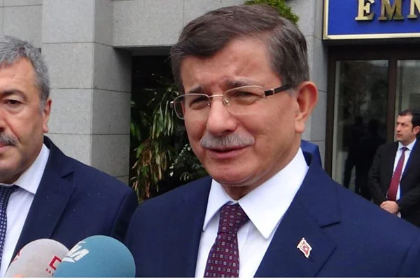 "Bu yapı Ahmet Davutoğlu'nun başını yedi"