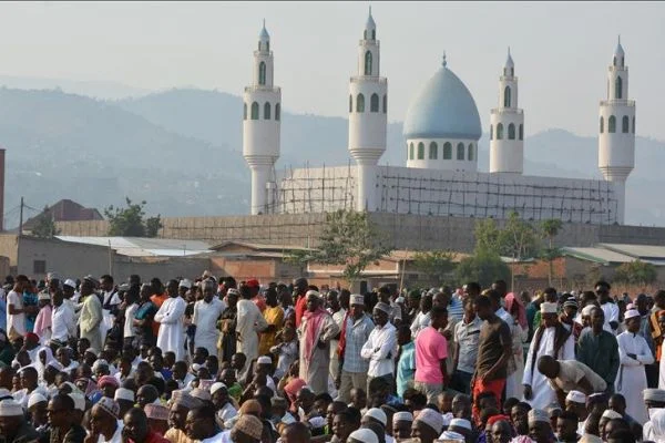 Burundi'nin eski başkentinde yeni cami ve kilise açılması yasaklandı
