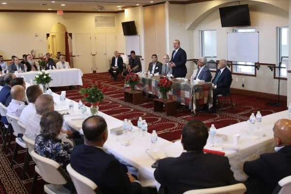 Çavuşoğlu, Miami'de Müslüman toplumun önde gelen isimleriyle görüştü