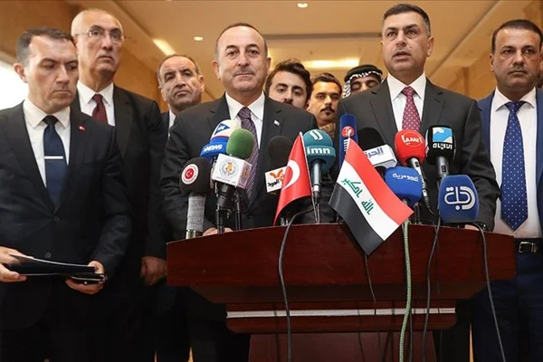 Çavuşoğlu: Zamanı geldiğinde vize uygulamasını kardeşlerimiz için tekrar kaldırırız