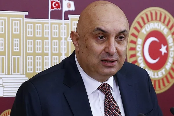 CHP'li Özkoç: İstanbul olayını kapatıp yolumuza devam etmeliyiz