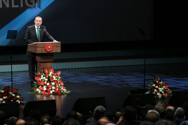 Cumhurbaşkanı Erdoğan'dan Fransa'ya 'soykırım' tepkisi