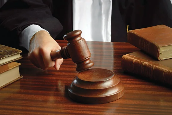 Eski 'Balyoz davası' savcısına 'FETÖ'den 15 yıl hapis cezası