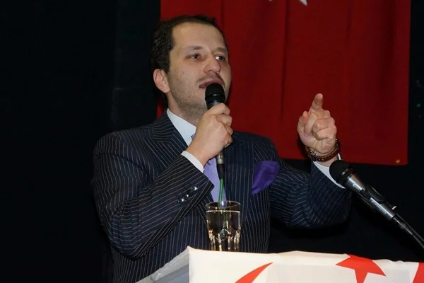 Fatih Erbakan: Milli Görüş'e zıt bir anlayışı tahliye ettik
