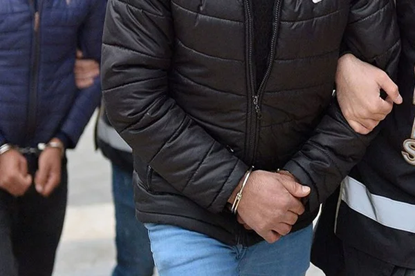 FETÖ'den gözaltına alınan eski polis tutuklandı