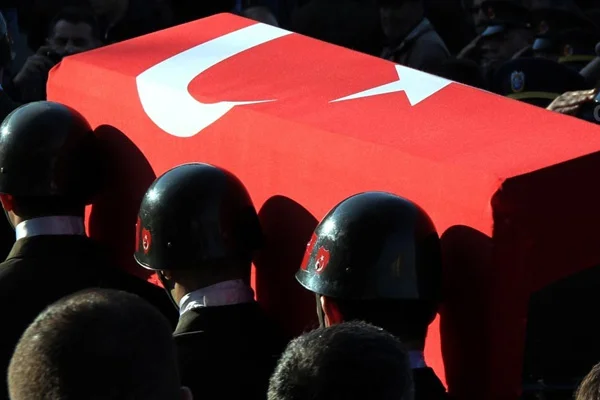 Fırat Kalkanı'ndan acı haber: 1 şehit, 3 yaralı