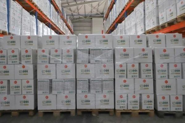 İHH'den 46 tır ramazan yardımı