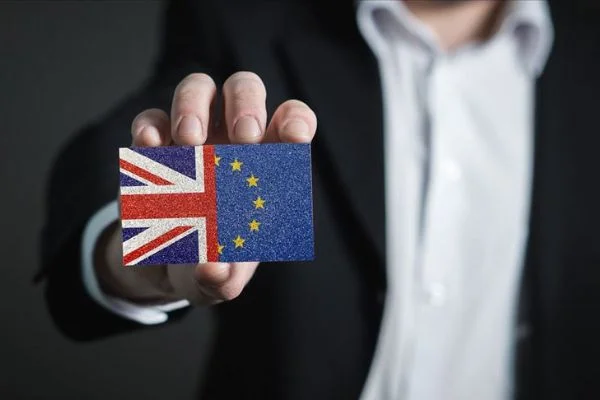 İngiliz Parlamentosu 4 Brexit senaryosunu reddetti