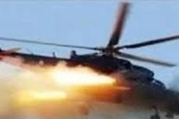 İran'da askeri helikopter düştü