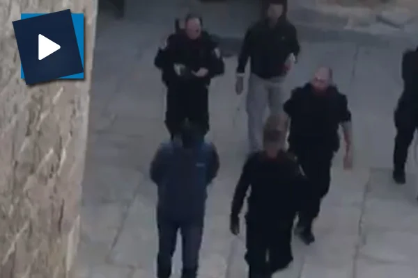 İsrail askerleri Hızır el-Acluni'yi gözaltına aldı