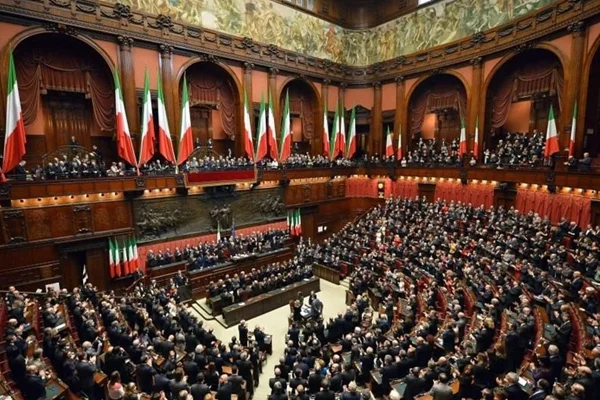 İtalya Parlamentosu'nda Ermeni tehciriyle ilgili soykırım tasarısı gündemde