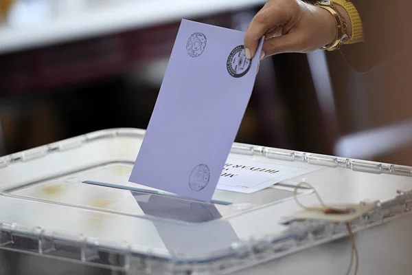 Kars'ta oylar yeniden sayıldı, HDP'nin oyu arttı