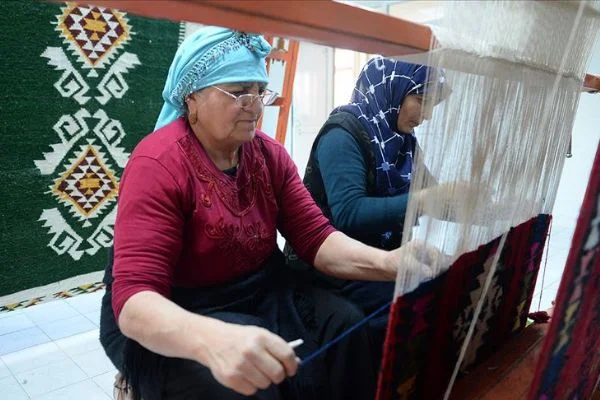Kaybolmaya yüz tutan motifler gün yüzüne çıkıyor