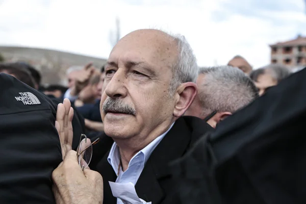 Kılıçdaroğlu Genel Merkez'e ulaştı, CHP'den saldırıya ilişkin ilk açıklama