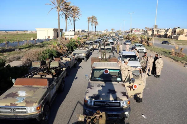 Libya'da aşiret liderlerine çağrı: Gençleri Hafter'in saflarından çekin