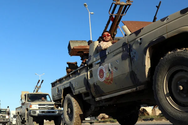 Libya'da gerginlik tırmanıyor: Hafter'in ordusu bir savaş uçağı düşürdü