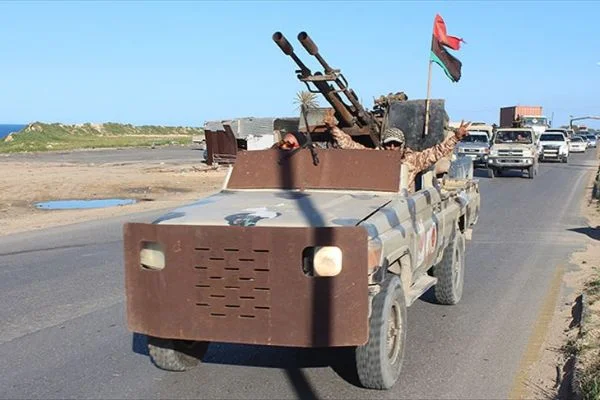 Libya'nın başkenti Trablus yakınlarında şiddetli çatışma