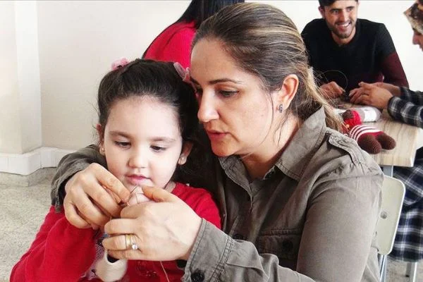 Lösemili çocuklar için organik oyuncak üretiyorlar