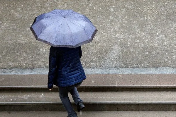 Meteorolojiden toz taşınımı ve sağanak uyarısı