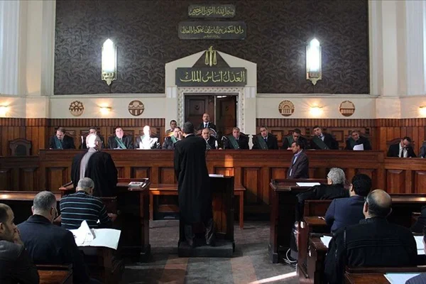 Mısır'da 7 muhalif hakkında idam kararı