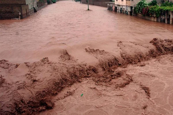 Pakistan'da sel: 39 ölü