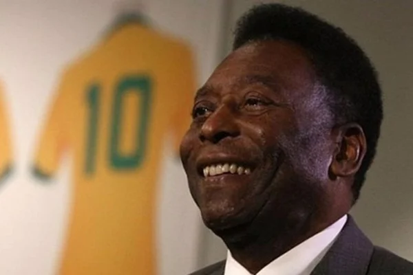 Pele hastaneye kaldırıldı