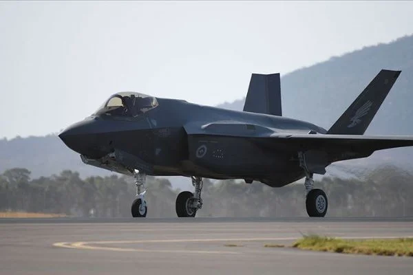 Pentagon'dan Türkiye'ye yönelik F-35 kararı