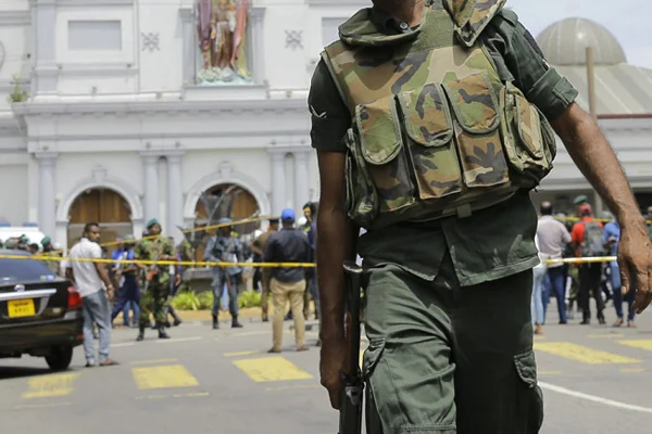 Sri Lanka'da orduya olağanüstü hal yetkileri verildi