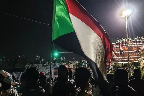 Sudan'da 'bağımsız başbakan adayı belirlenmesi' çağrısı