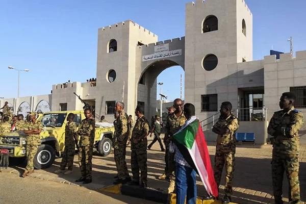 Sudan'daki darbe girişiminin arkasında Mısır'ın olduğu ileri sürüldü