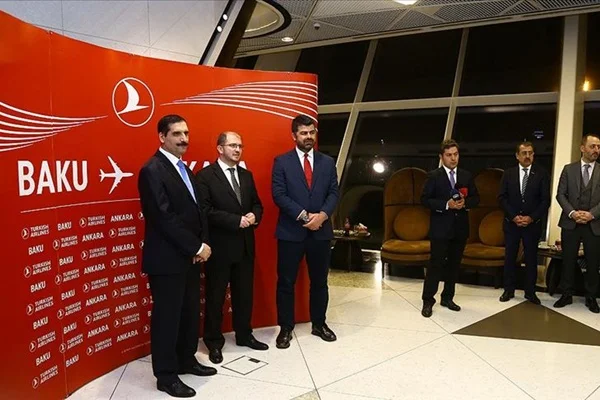 THY, Ankara-Bakü uçuşlarına başladı