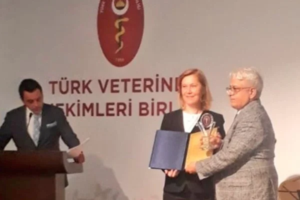 TİKA BADA Başkanı Mahmut Çevik'e 'Türk Diplomasisine Katkı' ödülü