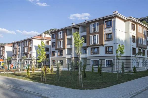 TOKİ'nin sosyal konut projesine 636 bin başvuru