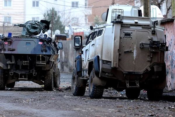 Valilikten flaş karar: Toplantı ve yürüyüş yasağı getirildi