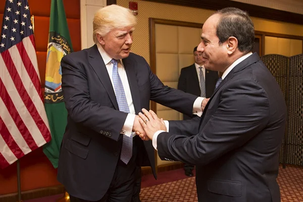 Washington Post: Sisi, Selman'dan sonra Trump'ın kucakladığı bir başka diktatördür