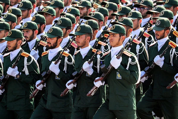 WSJ: ABD, İran Devrim Muhafızları'nı terör örgütü olarak ilan edecek