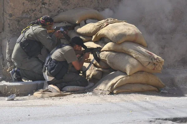 YPG ile ÖSO arasında şiddetli çatışma