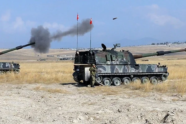 YPG, TSK noktasına saldırdı: Obüslerle karşılık verildi