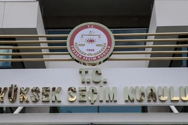 YSK İstanbul itirazlarını görüşmeye devam edecek