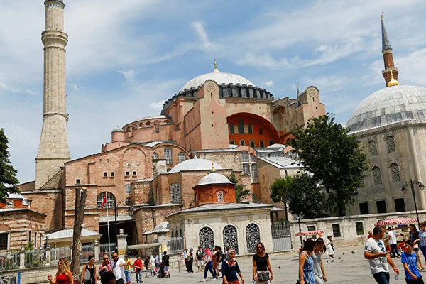 Yunanistan'dan Ayasofya açıklaması