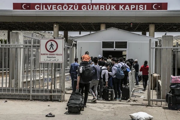 10 bin Suriyeli bayram için ülkesine döndü