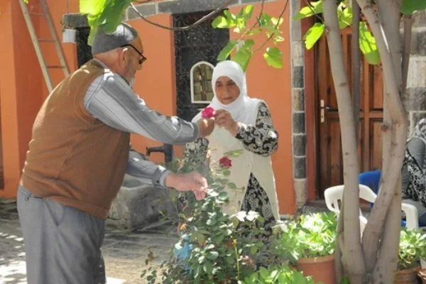 156 yıllık konağın yarım asırlık sakinleri