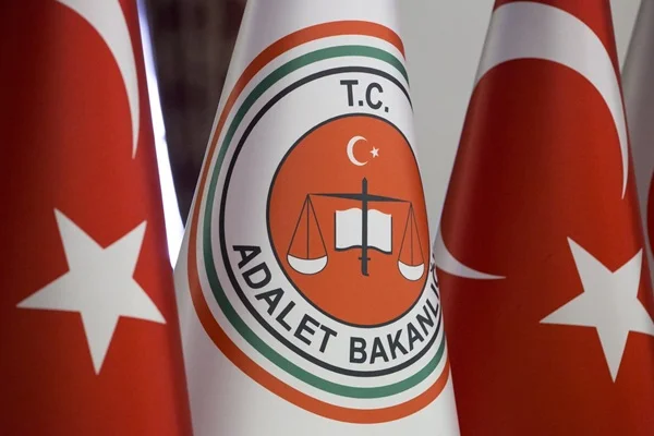 Adalet Bakanlığı 11 bin 78 personel alacak