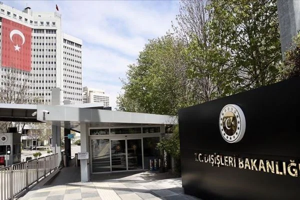 'Afrika'nın barış, istikrar ve kalkınma çabalarına tam destek veriyoruz'