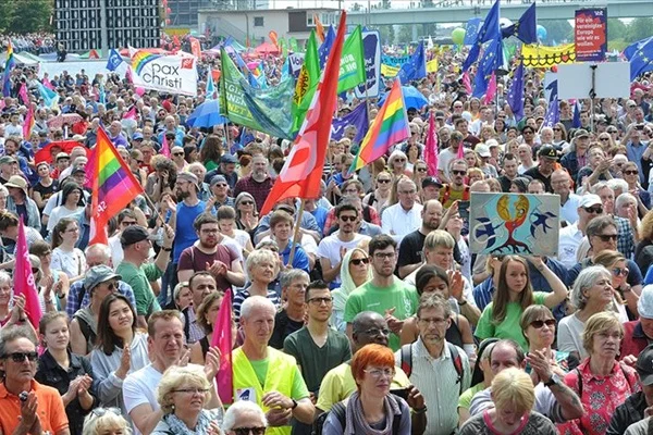 Almanya'da, Avrupa'daki ırkçılık protesto edildi