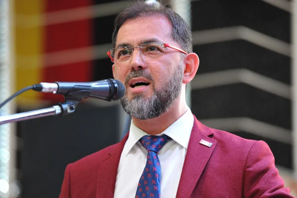 Almanya'da Türk kökenli parti liderine tehdit mektubu
