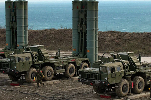 Bloomberg ajansının iddiası: Rusya, İran'a S-400 satmayı reddetti